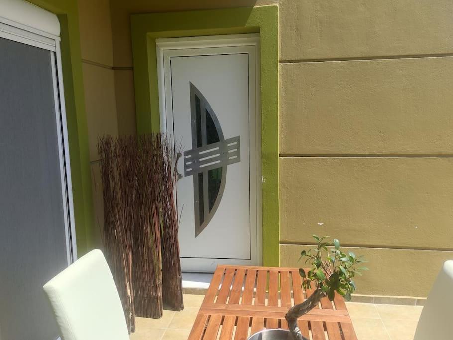 Sunnyside 2king Br Free Parking Near * Koskinou (Rhodes)
